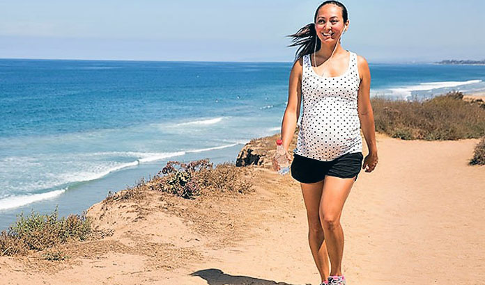 What precautions to take when walking during pregnancy?